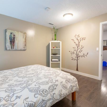 Suite Sunrise Vancouver Exterior photo